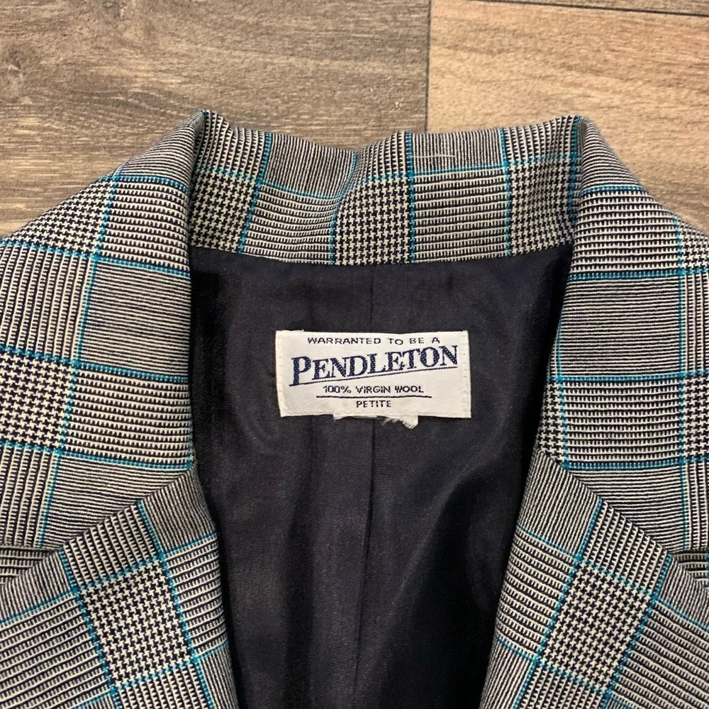 Pendleton Women’s Petite Blazer Jacket Stripes Si… - image 2